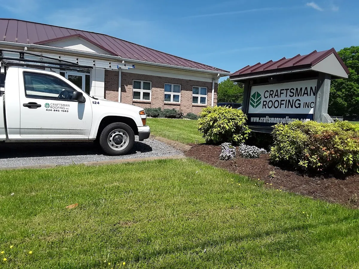 Quality Ice Dam Removal by experienced craftsmen in South Main